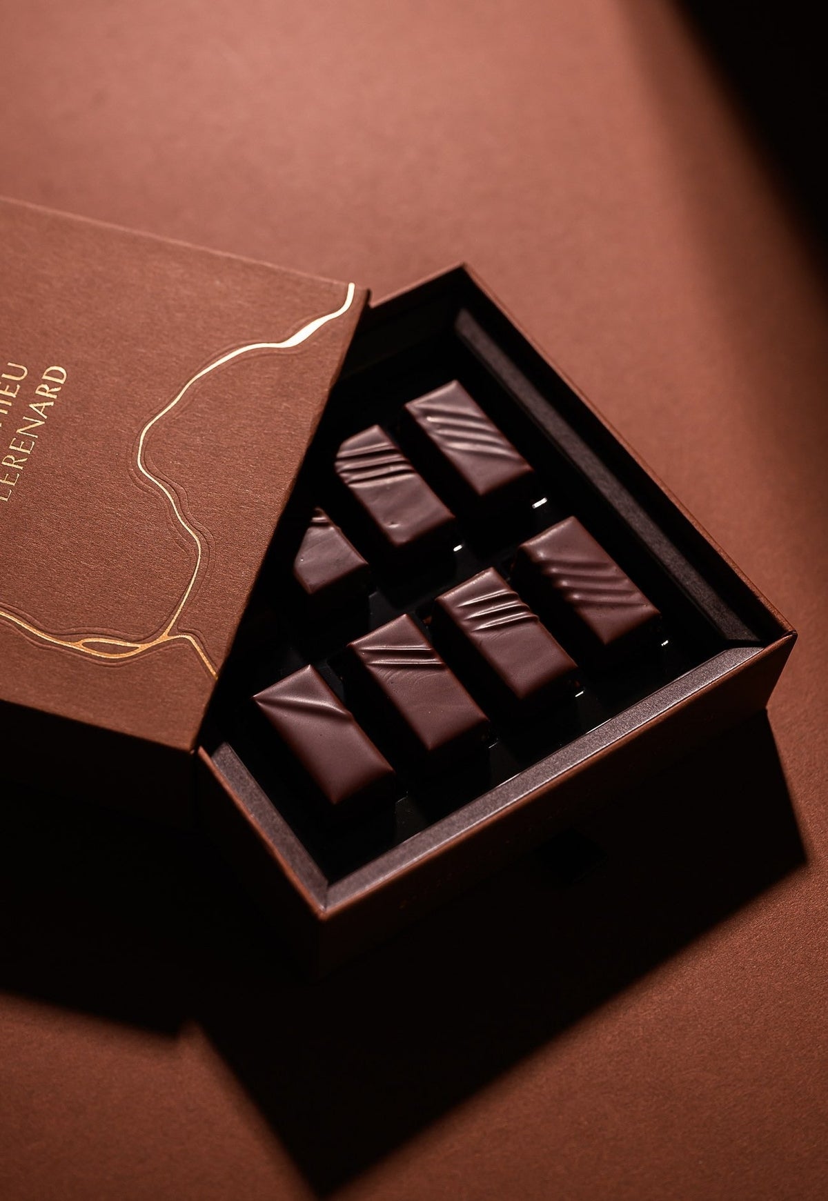 Coffret Camélia 8 pièces, Mathieu Lerenard