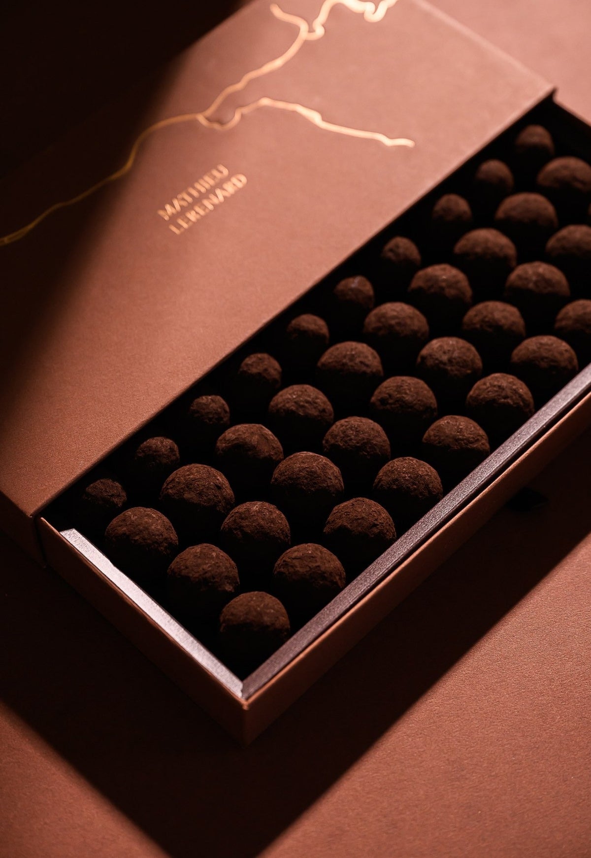 Coffret Truffes noires 40 pièces, Mathieu Lerenard